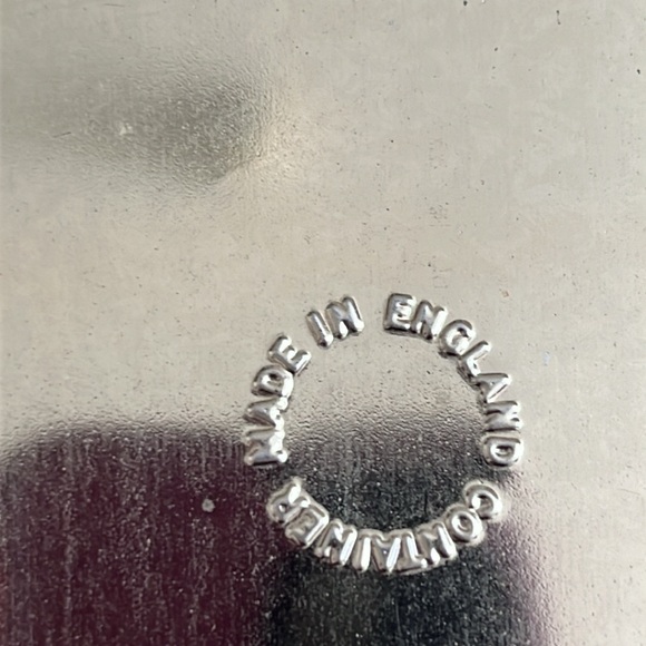 Container 6.5 x 5.5 inches - Picture 3 of 6